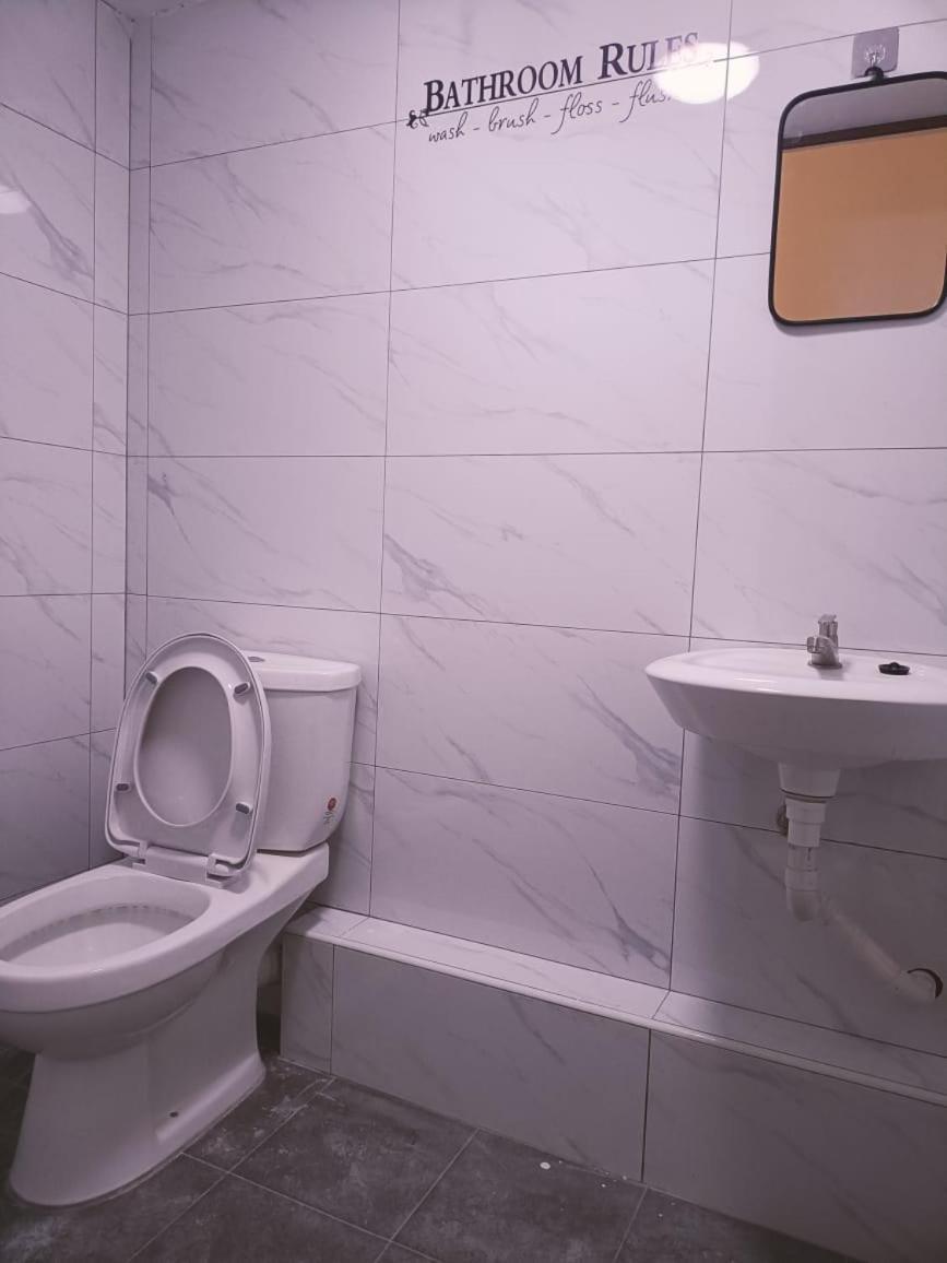 246Housecafe Hostel Джордж Таун Екстериор снимка